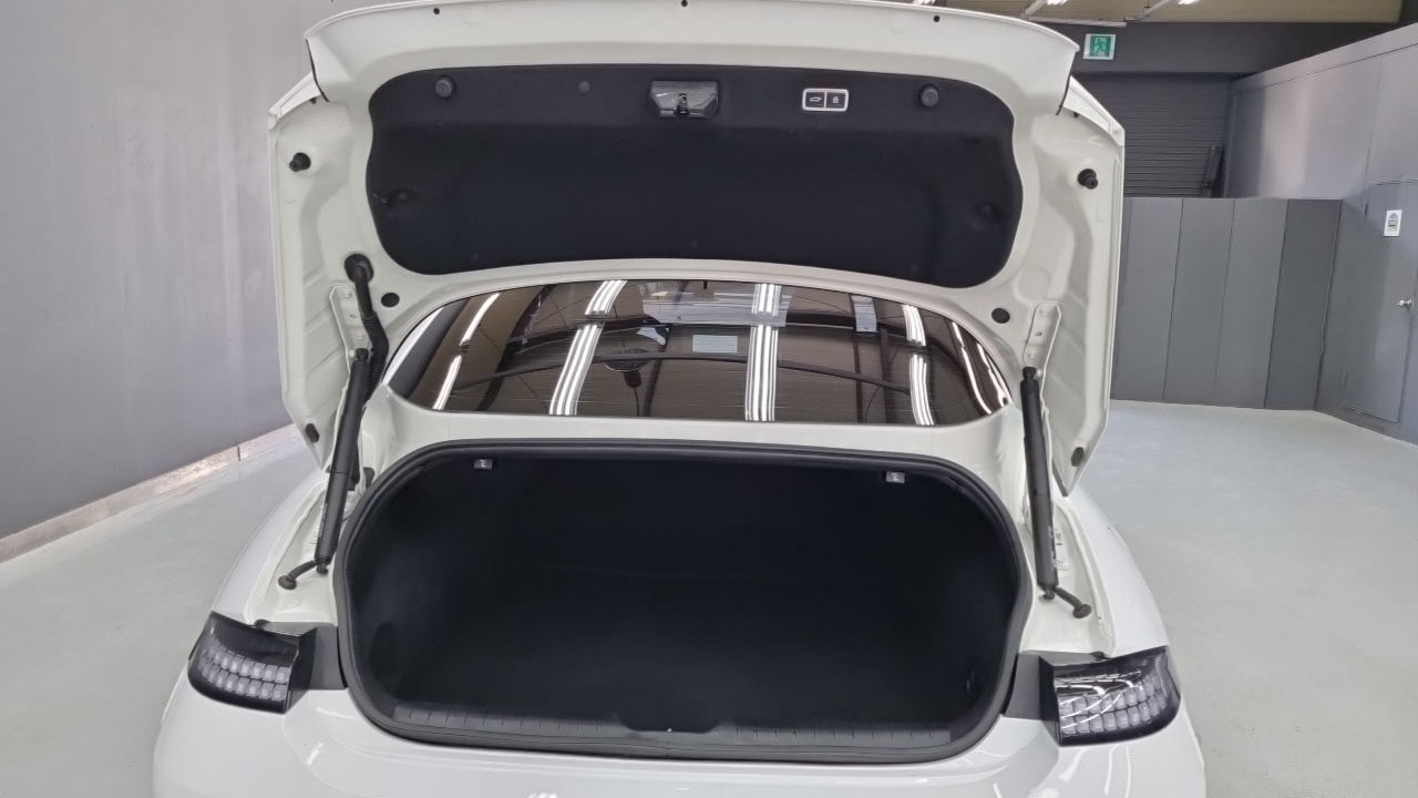 Hyundai Ioniq 6 Standard E-Value+ 2025 — фото 21