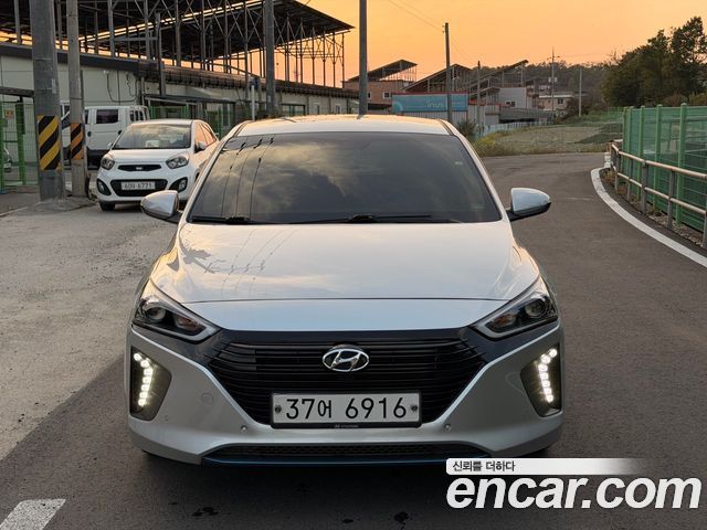 Hyundai Ioniq Hybrid Q 2018 — фото 2