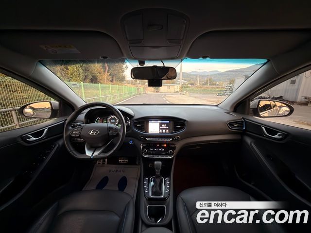 Hyundai Ioniq Hybrid Q 2018 — фото 9