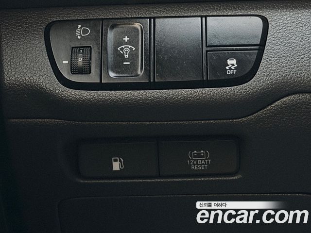 Hyundai Ioniq Hybrid Q 2018 — фото 20