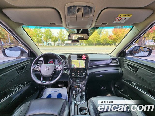 KG Mobility (SsangYong) Very New Tivoli Gasoline 1.5 2WD V3 2021 — фото 9