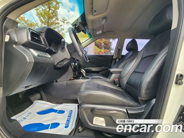 KG Mobility (SsangYong) Very New Tivoli Gasoline 1.5 2WD V3 2021 — фото 10