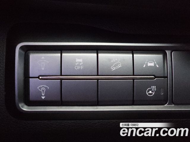 KG Mobility (SsangYong) Very New Tivoli Gasoline 1.5 2WD V3 2021 — фото 21
