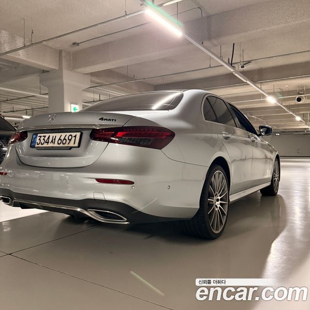 Mercedes-Benz E-Class (W213) E350 4MATIC AMG Line 2022 — фото 2