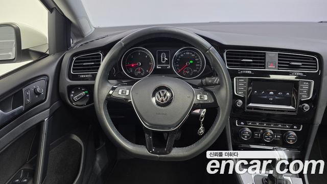 Volkswagen Golf (VII) 2.0 TDI 2015 — фото 13