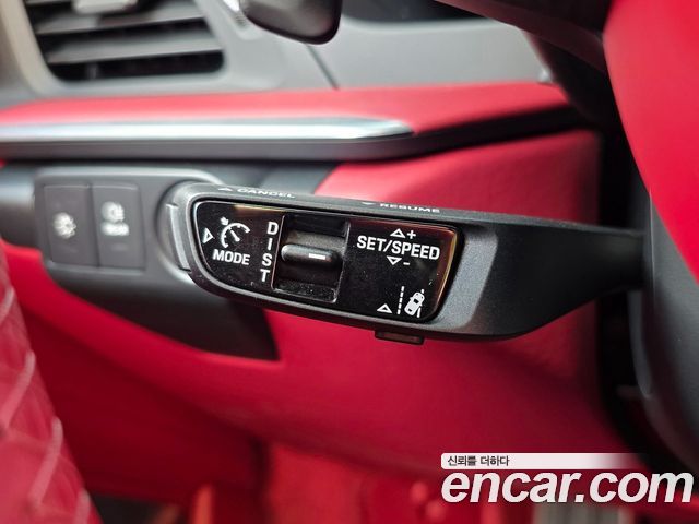 Porsche 911 (992) Carrera 4 GTS Cabriolet 2025 — фото 19