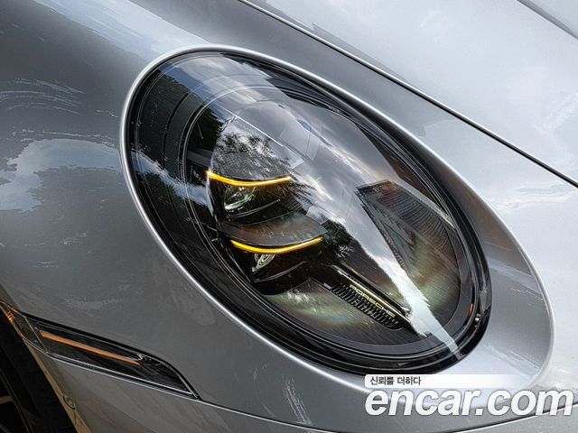 Porsche 911 (992) Carrera 4 GTS Cabriolet 2025 — фото 23