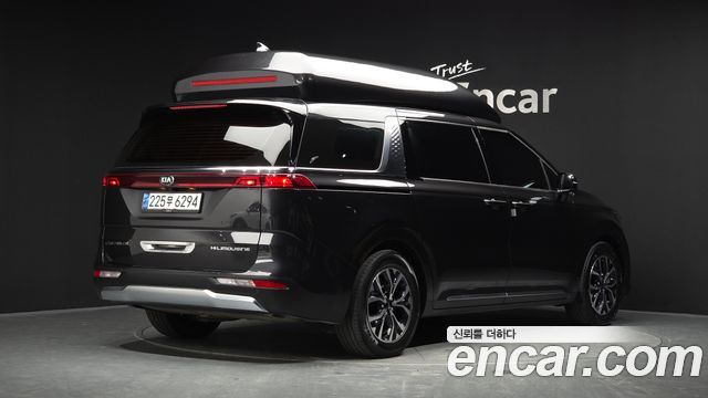Kia Carnival (IV) Diesel 9-Seater Hi-Limousine(Special Vehicle) 2021 — фото 2