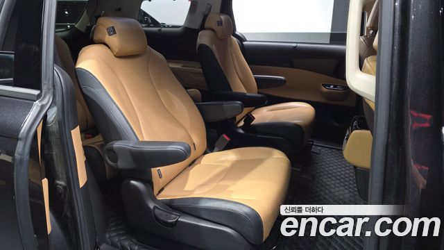 Kia Carnival (IV) Diesel 9-Seater Hi-Limousine(Special Vehicle) 2021 — фото 11