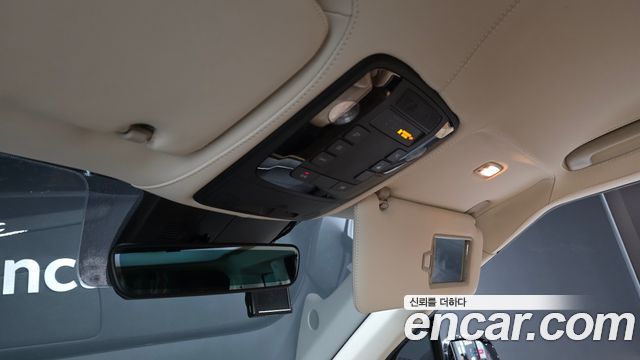 Kia Carnival (IV) Diesel 9-Seater Hi-Limousine(Special Vehicle) 2021 — фото 29