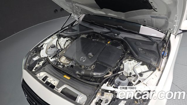 Mercedes-Benz E-Class (W214) E220d 4MATIC Exclusive 2024 — фото 6