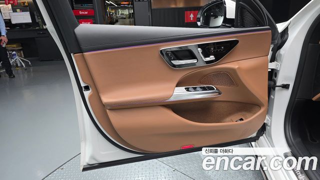 Mercedes-Benz E-Class (W214) E220d 4MATIC Exclusive 2024 — фото 24