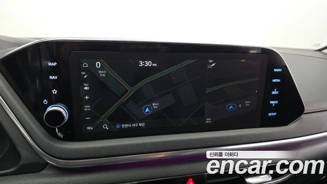 Hyundai Sonata (DN8) 2.0 Premium Family 2020 — фото 14