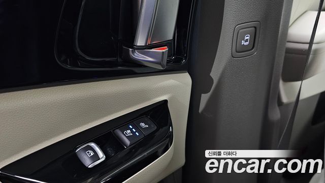 Kia Carnival (IV) Gasoline 9-Seater Hi-Limousine Signature 2023 — фото 17