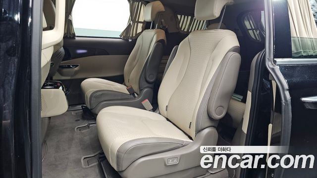Kia Carnival (IV) Gasoline 9-Seater Hi-Limousine Signature 2023 — фото 29