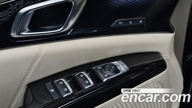 Kia Carnival (IV) Gasoline 9-Seater Hi-Limousine Signature 2023 — фото 30