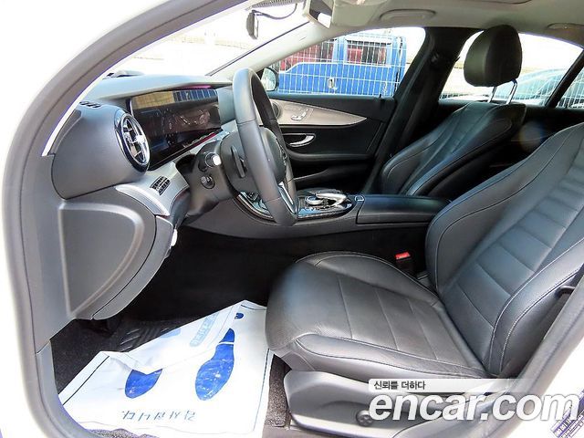 Mercedes-Benz E-Class (W213) E300 AMG Line 2019 — фото 5