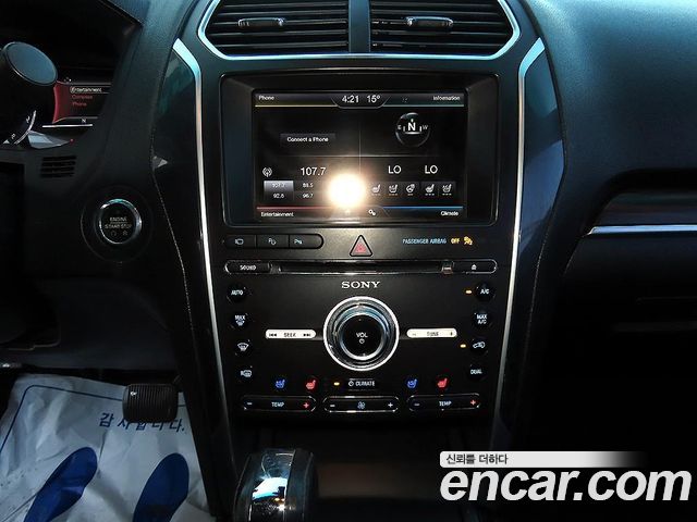 Ford Explorer 3.5 Limited 4WD 5th 2016 — фото 16