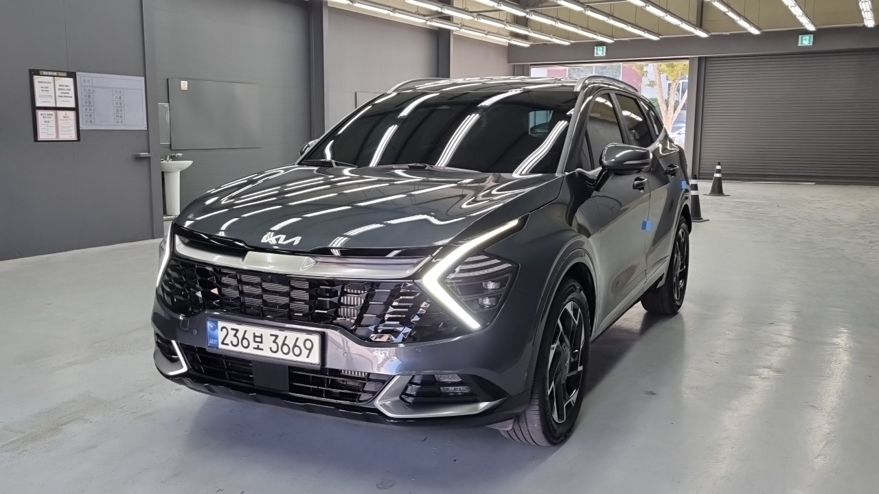 Kia Sportage (V) Gasoline 1.6 Turbo 2WD Signature