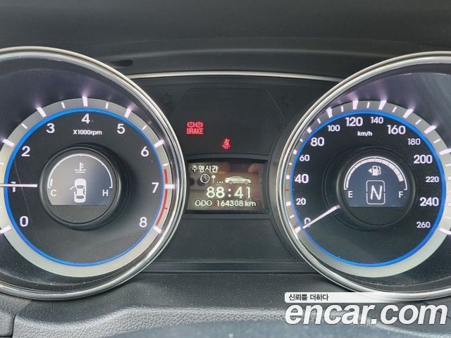 Hyundai Sonata The Brilliant LPI Smart 2013 — фото 15