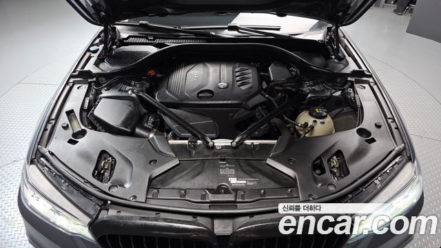 BMW 5 Series (G30) 520d M Sport Package Plus 2018 — фото 6