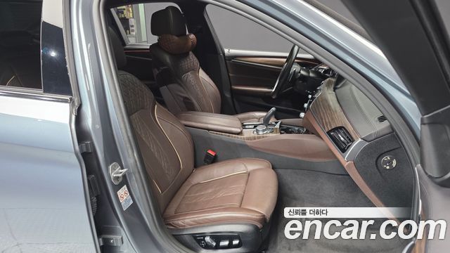 BMW 5 Series (G30) 520d M Sport Package Plus 2018 — фото 11