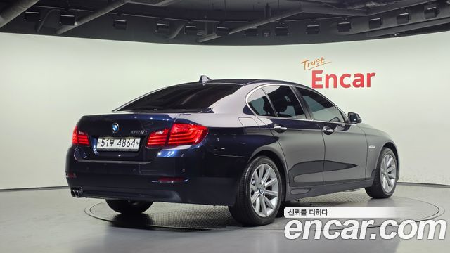 BMW 5 Series (F10) 528i 2015 — фото 2
