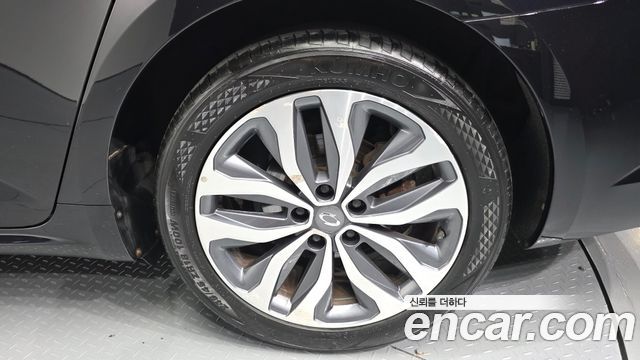 Renault Korea SM6 2.0 GDe LE 2017 — фото 21
