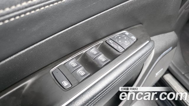 Renault Korea SM6 2.0 GDe LE 2017 — фото 29
