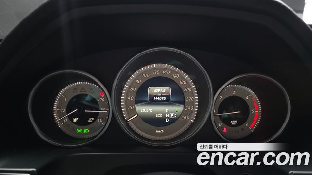 Mercedes-Benz E-Class (W212) E250 CDI 4MATIC 2014 — фото 8