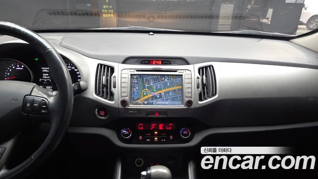 Kia Sportage R Diesel 2WD Prestige 2014 — фото 14