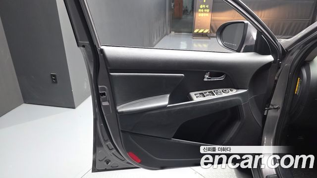 Kia Sportage R Diesel 2WD Prestige 2014 — фото 24