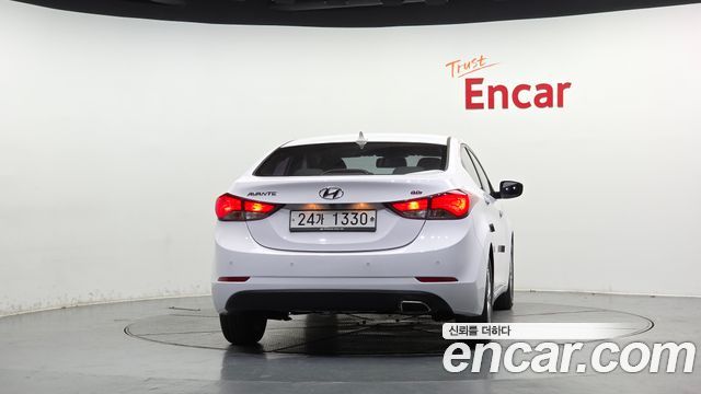 Hyundai Avante 1.6 GDi Modern Standard 2015 — фото 4
