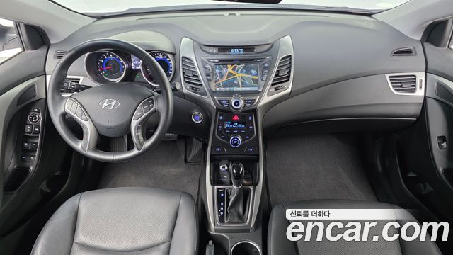 Hyundai Avante 1.6 GDi Modern Standard 2015 — фото 7