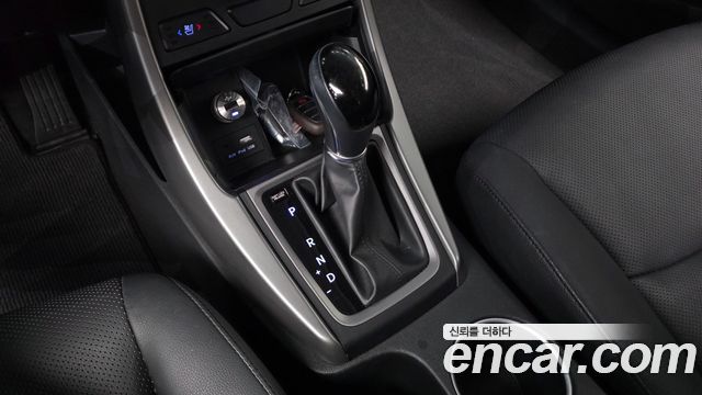 Hyundai Avante 1.6 GDi Modern Standard 2015 — фото 9