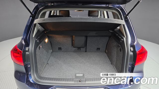 Volkswagen Tiguan 2.0 TDI  Premium 5N 2015 — фото 20