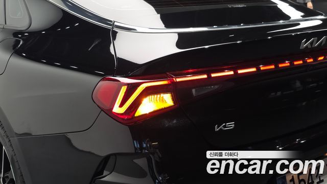 Kia K5 (III) 1.6 Turbo Signature 2023 — фото 23