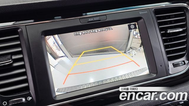 Kia Carnival 9-Seater Prstige 2019 — фото 20