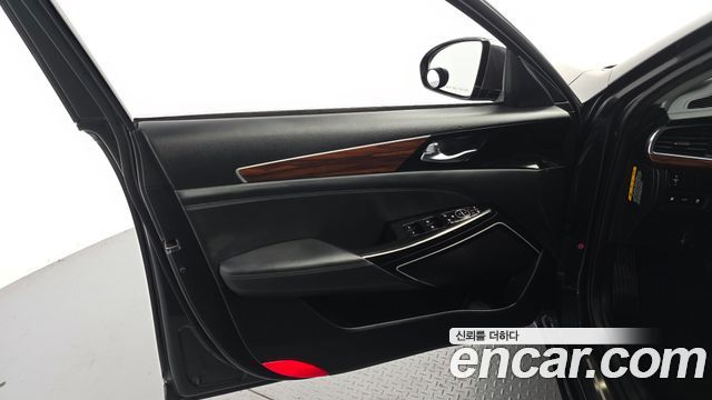 Kia K7 2.4 GDI Limited 2017 — фото 24