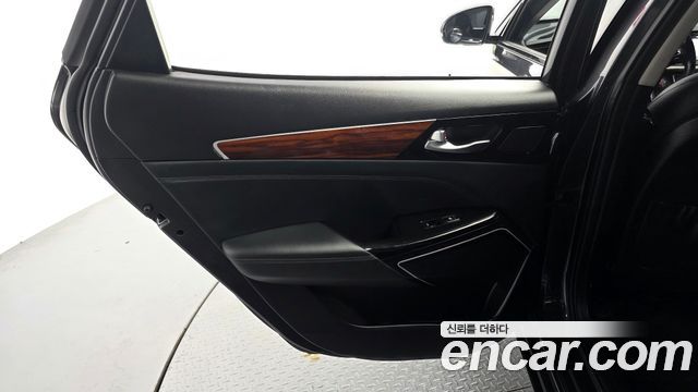 Kia K7 2.4 GDI Limited 2017 — фото 25