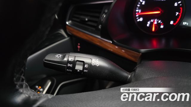Kia K7 2.4 GDI Limited 2017 — фото 35