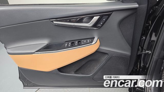Kia EV6 Long Range Earth 2023 — фото 24