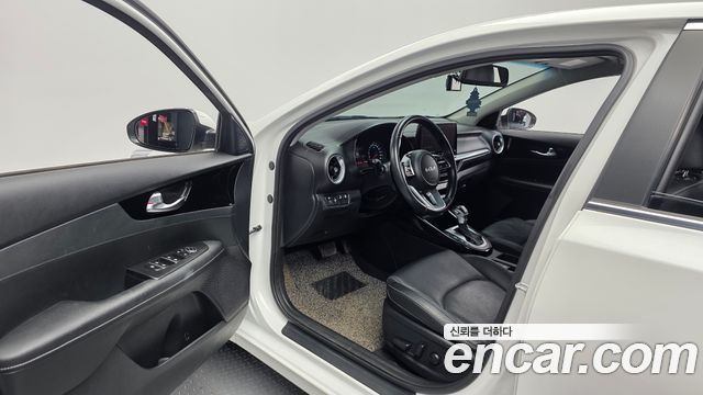 Kia K3 (II) 1.6 Noblesse 2022 — фото 10