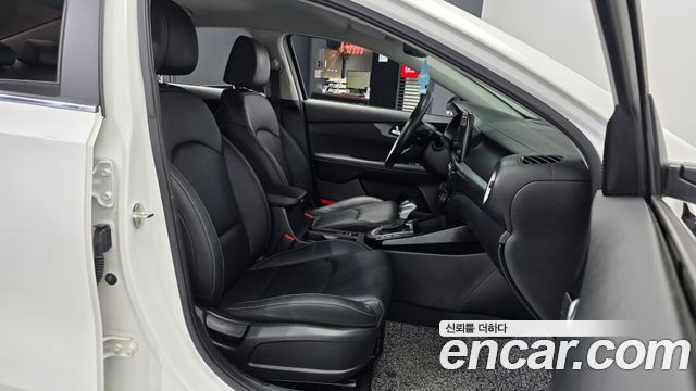 Kia K3 (II) 1.6 Noblesse 2022 — фото 11