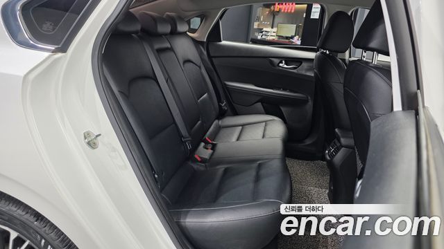 Kia K3 (II) 1.6 Noblesse 2022 — фото 12