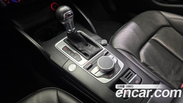 Audi A3 35 TDI Dynamic 8V 2015 — фото 9
