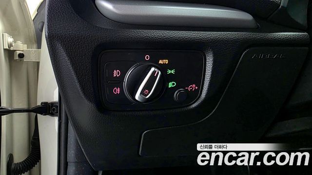 Audi A3 35 TDI Dynamic 8V 2015 — фото 16