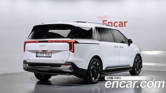 Kia Carnival (IV) HEV 7seater Signature 2024 — фото 2
