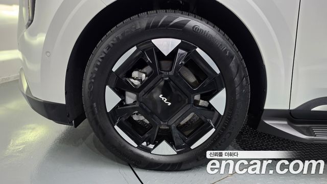 Kia Carnival (IV) HEV 7seater Signature 2024 — фото 5
