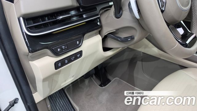 Kia Carnival (IV) HEV 7seater Signature 2024 — фото 16